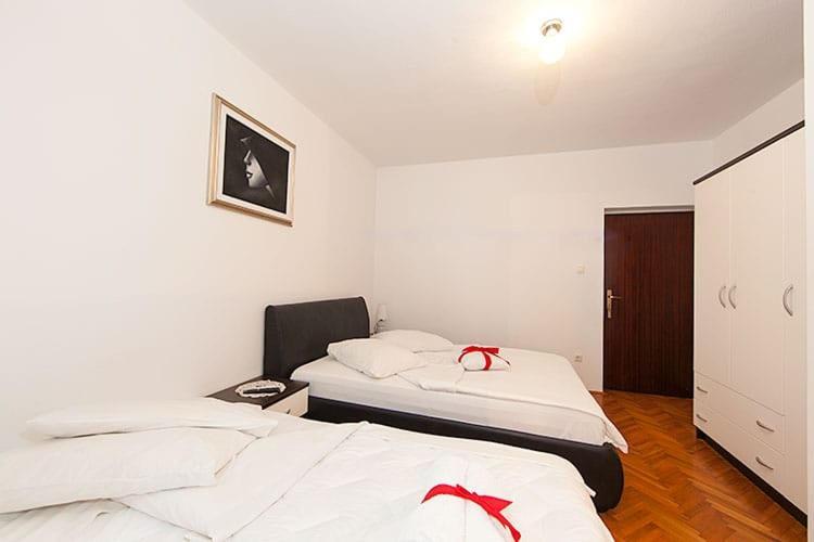 Apartmani Saric Тучепи Экстерьер фото