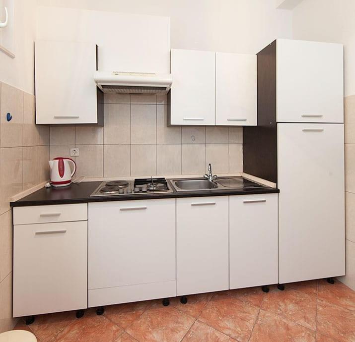 Apartmani Saric Тучепи Экстерьер фото