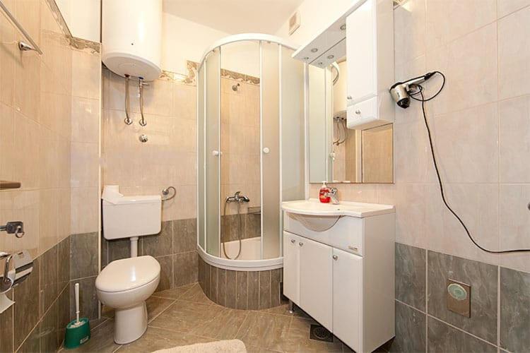 Apartmani Saric Тучепи Экстерьер фото